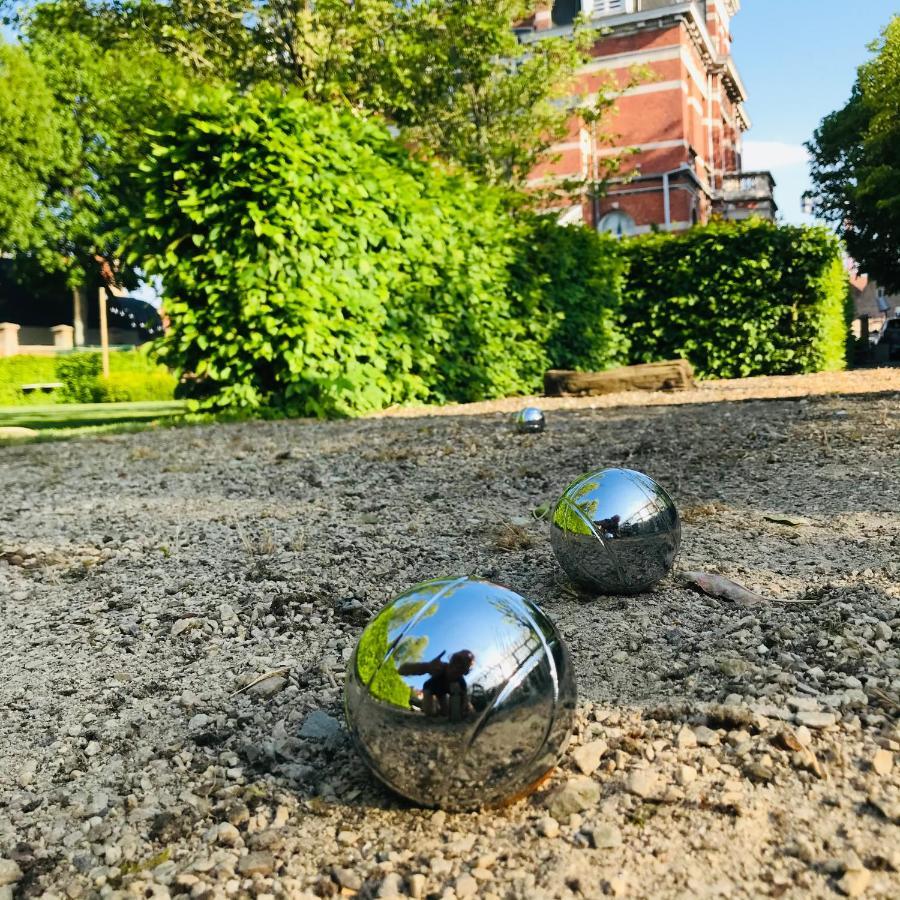 B&B 'T Kasteel & 'T Koetshuys Veurne Dış mekan fotoğraf